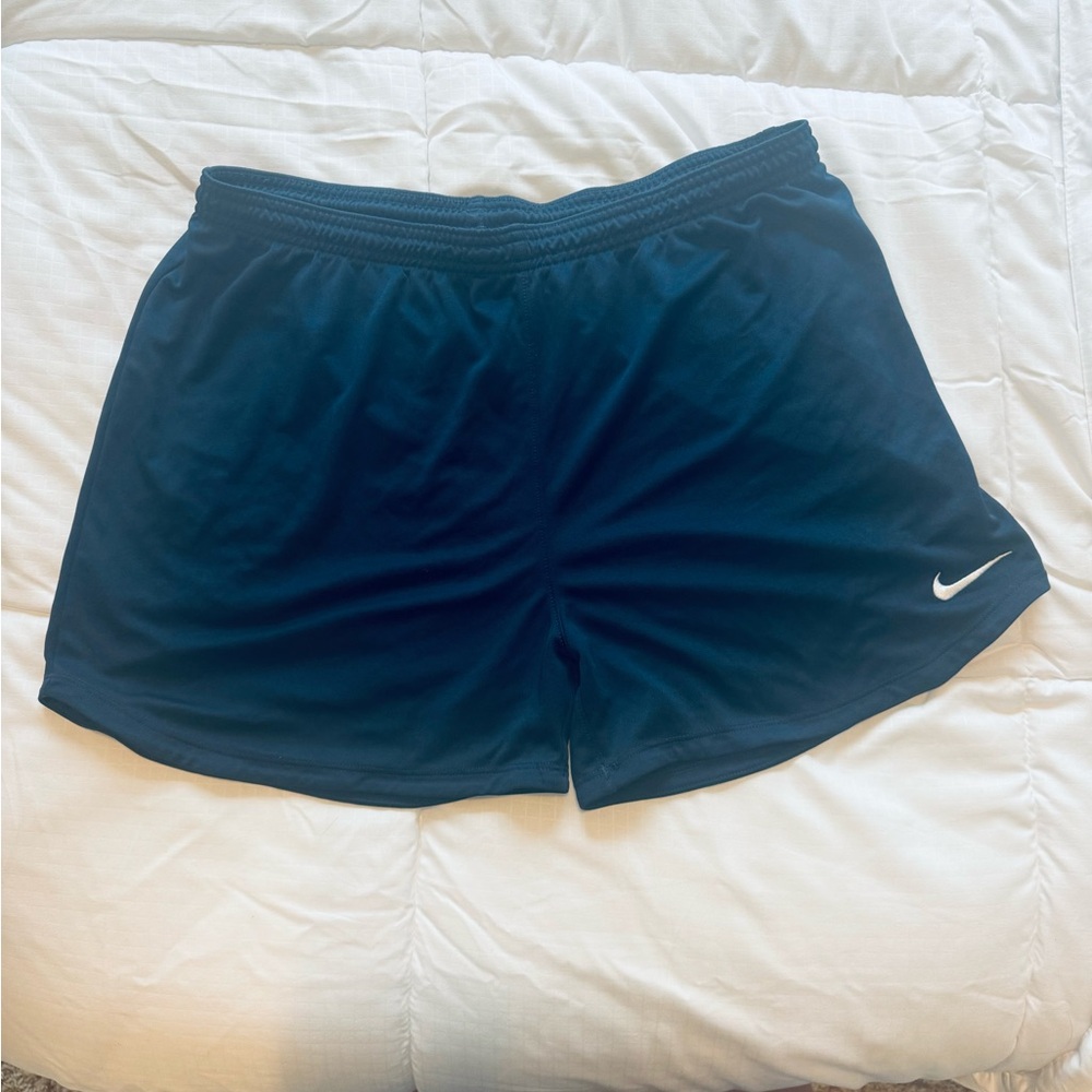 Nike Dri-Fit Shorts - Dark Navy - Size L
